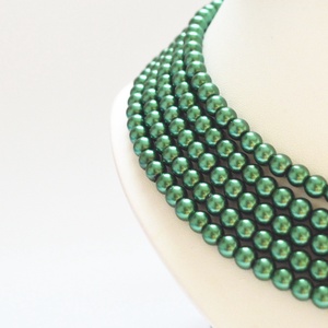 5 soros sötétzöld kaláris - 6 mm-es üvegtekla gyöngyből - ékszer - nyaklánc - gyöngyös nyaklánc - Meska.hu