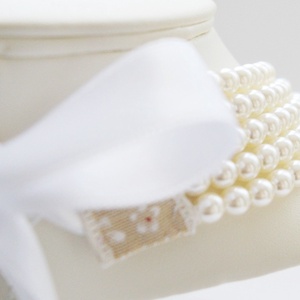 5 soros elefántcsont színű kaláris - 6 mm-es üvegtekla gyöngyből - ékszer - nyaklánc - gyöngyös nyaklánc - Meska.hu