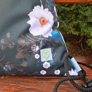Vadrózsa Virágos Gym Bag Hátizsák Vízálló - táska & tok - hátizsák - tornazsák, gymbag - Meska.hu