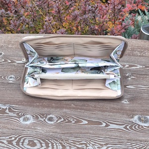 Eukaliptuszlevelek -  nagyméretű cipzáros pénztárca - táska & tok - pénztárca & más tok - pénztárca - női pénztárca - Meska.hu