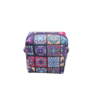 Boxy női egészségügyi tartó - Meska.hu