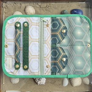 Zöld arany elegancia - ékszertartó utazós neszeszer - táska & tok - neszesszer - Meska.hu