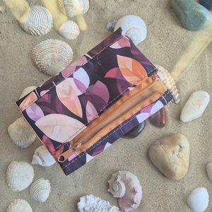 Kisméretű női pénztárca gyöngyvászonból - táska & tok - pénztárca & más tok - pénztárca - női pénztárca - Meska.hu