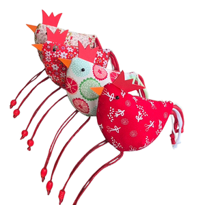 Lakásdekor - húsvéti tyúkok textilből - piros árnyalatok, Ünnepi díszek, dekorációk, Húsvéti díszek és dekorációk, Húsvéti asztaldíszek, Varrás, MESKA