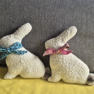 Húsvéti lakásdekor - buklé nyuszi fehérben - Meska.hu