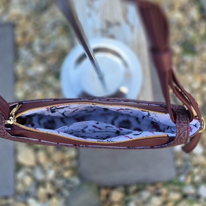 Croissant válltáska - táska & tok - kézitáska & válltáska - válltáska - Meska.hu