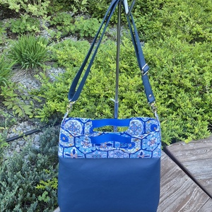 Tarisznyatáska  - táska & tok - kézitáska & válltáska - válltáska - Meska.hu