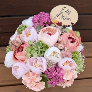 Anyák Napi tavaszi asztaldísz - otthon & életmód - virágdekoráció - virágdíszek - asztali virágdísz - Meska.hu