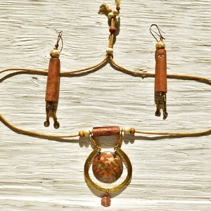 Női egyedi nyaklánc sárga és vörösréz fa és fahéjrúd felhasználásával - ékszer - ékszerszett - Meska.hu