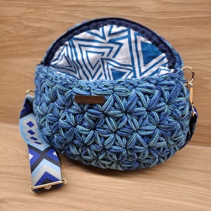 Dupla szirmos jázmin mintás horgolt övtáska/crossbody, Táska & Tok, Kézitáska & válltáska, Vállon átvethető táska, Horgolás, MESKA