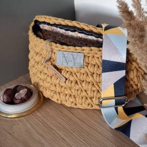 Madaras crossbody - táska & tok - kézitáska & válltáska - válltáska - Meska.hu