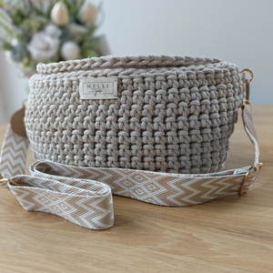 Tatu horgolt crossbody - nagy méret! - táska & tok - kézitáska & válltáska - vállon átvethető táska - Meska.hu