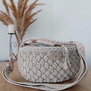 Alpesi mintás övtáska/crossbody - táska & tok - kézitáska & válltáska - vállon átvethető táska - Meska.hu