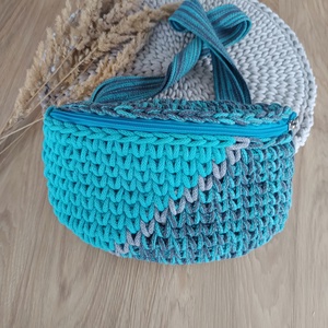Horgolt búzaszemes crossbody - táska & tok - kézitáska & válltáska - vállon átvethető táska - Meska.hu