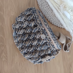 Toboz mintás crossbody - táska & tok - kézitáska & válltáska - vállon átvethető táska - Meska.hu