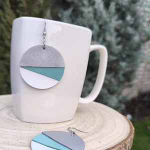 Türkiz félhold bőr füli  - ékszer - fülbevaló - lógós kerek fülbevaló - Meska.hu