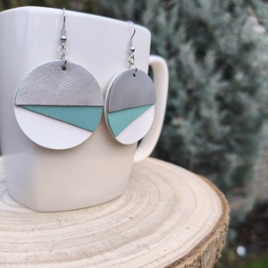 Türkiz félhold bőr füli  - ékszer - fülbevaló - lógós kerek fülbevaló - Meska.hu