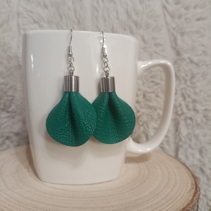 Türkiz zöld bőr füli, Ékszer, Fülbevaló, Lógós kerek fülbevaló, Bőrművesség, Ékszerkészítés, MESKA