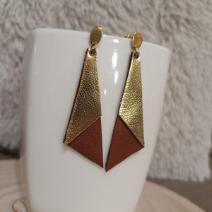 Arany-barna  bőr füli  - ékszer - fülbevaló - lógó fülbevaló - Meska.hu