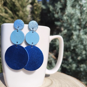 Kék körök bőr füli  - ékszer - fülbevaló - lógó fülbevaló - Meska.hu