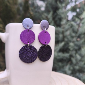 Pezsgő -lila-zöld körök bőr füli  - ékszer - fülbevaló - lógó fülbevaló - Meska.hu
