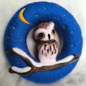 Tűnemezelt ajtódísz bagollyal  - otthon & életmód - dekoráció - ajtó- és ablak dekoráció - ajtódísz & kopogtató - Meska.hu