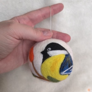 Tűnemezelt karácsonyfadísz - széncinege - karácsony - karácsonyi lakásdekoráció - karácsonyfadíszek - Meska.hu