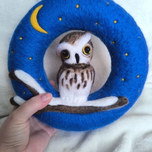 Tűnemezelt ajtódísz bagollyal  - otthon & életmód - dekoráció - ajtó- és ablak dekoráció - ajtódísz & kopogtató - Meska.hu