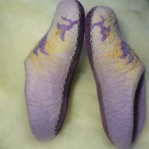 Nemezpapucs női lila tulipános 37-es méret - ruha & divat - cipő & papucs - mamusz & házicipő - Meska.hu