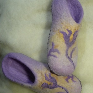 Nemezpapucs női lila tulipános 37-es méret - ruha & divat - cipő & papucs - mamusz & házicipő - Meska.hu