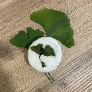 Ginkó - nemezelt szappan - otthon & életmód - fürdőszoba - szappantartó - Meska.hu