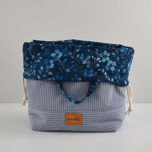 Nagy méretű behúzós projekt táska kézimunkához (világoskék kordbársony) - táska & tok - kézitáska & válltáska - kézitáska - Meska.hu Nagy méretű behúzós projekt táska kézimunkához (világoskék kordbársony) - táska & tok - kézitáska & válltáska - kézitáska - Meska.hu