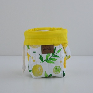 Kis méretű behúzós projekt táska kézimunkához (citromos) - táska & tok - kézitáska & válltáska - kézitáska - Meska.hu Kis méretű behúzós projekt táska kézimunkához (citromos) - táska & tok - kézitáska & válltáska - kézitáska - Meska.hu