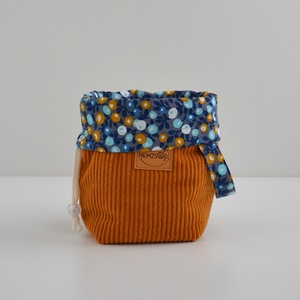 Kis méretű behúzós projekt táska kézimunkához (mustár kordbársony) - táska & tok - kézitáska & válltáska - kézitáska - Meska.hu Kis méretű behúzós projekt táska kézimunkához (mustár kordbársony) - táska & tok - kézitáska & válltáska - kézitáska - Meska.hu