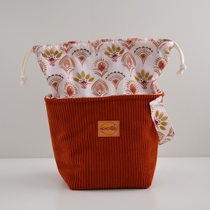 Közepes méretű behúzós projekt táska kézimunkához (sötét narancs kordbársony) - táska & tok - kézitáska & válltáska - kézitáska - Meska.hu