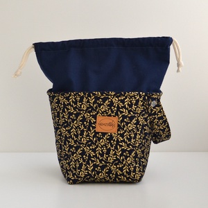 Közepes méretű behúzós projekt táska kézimunkához (arany leveles) - táska & tok - kézitáska & válltáska - kézitáska - Meska.hu