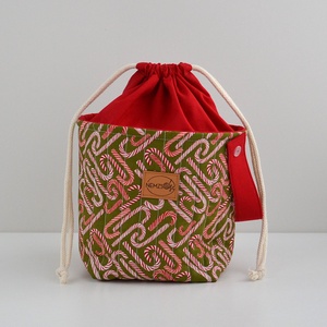 Közepes méretű behúzós projekt táska kézimunkához (cukorpálcás) - Meska.hu