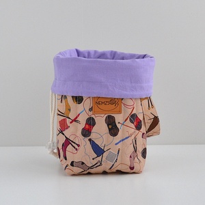 Kis méretű behúzós projekt táska kézimunkához (fonalas) - táska & tok - kézitáska & válltáska - kézitáska - Meska.hu