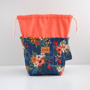 Közepes méretű behúzós projekt táska kézimunkához (kék virágos) - táska & tok - kézitáska & válltáska - kézitáska - Meska.hu
