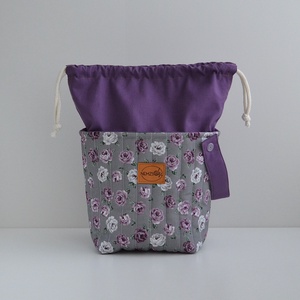 Közepes méretű behúzós projekt táska kézimunkához (lila rózsás) - táska & tok - kézitáska & válltáska - kézitáska - Meska.hu