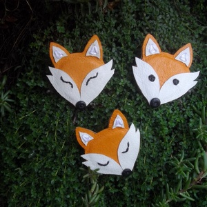 Rókás bőr kitűző - ékszer - kitűző és bross - Meska.hu