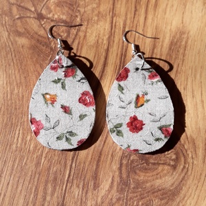 Virágmintás bohókás fülbevaló - Fa - textil dekupázs fülbevaló, Ékszer, Fülbevaló, Lógós kerek fülbevaló, Decoupage, transzfer és szalvétatechnika, Ékszerkészítés, MESKA