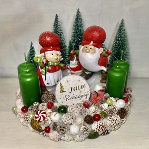 Adventi koszorú síelő Télanyó és Télapó kutyával  - karácsony - adventi díszek - adventi koszorú - Meska.hu