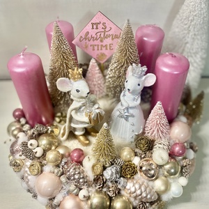 Egeres rózsaszín arany adventi koszorú - Meska.hu