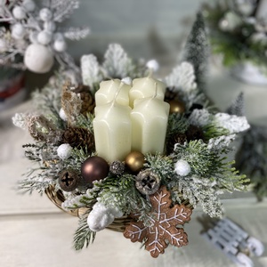 Adventi asztaldísz fonott alapban - karácsony - adventi díszek - adventi asztaldísz - Meska.hu