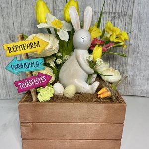 Húsvéti fadobozos asztaldísz Chic Antiqe nyuszival, Ünnepi díszek, dekorációk, Húsvéti díszek és dekorációk, Húsvéti asztaldíszek, Mindenmás, MESKA