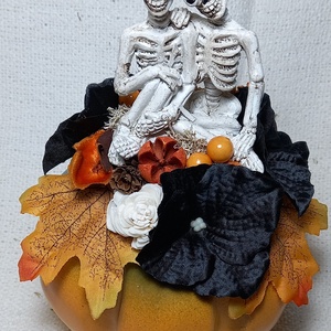 Szerelmes csontvázak - Halloween asztaldísz - otthon & életmód - dekoráció - asztal és polc dekoráció - asztaldísz - Meska.hu