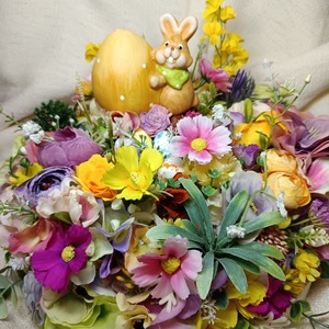 Kerek húsvéti asztaldísz - ünnepi díszek, dekorációk - húsvéti díszek és dekorációk - húsvéti virágos díszek - Meska.hu