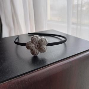 Hajpánt horgolt virággal , Ruha & Divat, Hajdísz & Hajcsat, Hajráf & Hajpánt, Horgolás, MESKA