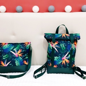 Vidám szinekben vízhatlan anyagból roll top hátizsák! - táska & tok - hátizsák - roll top hátizsák - Meska.hu